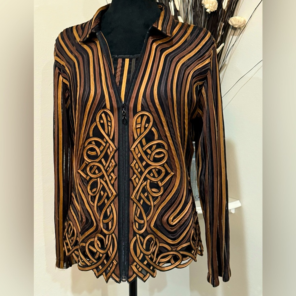 Damee, Inc two piece set. Tank and Jacket. Medium - Picture 1 of 14